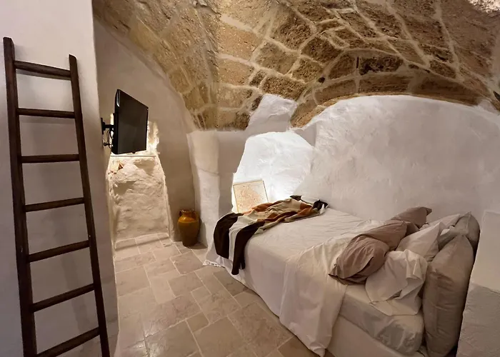 Bed and Breakfast LA SEGRETA DEL CASTELLO, Private Access Gioia Del Colle